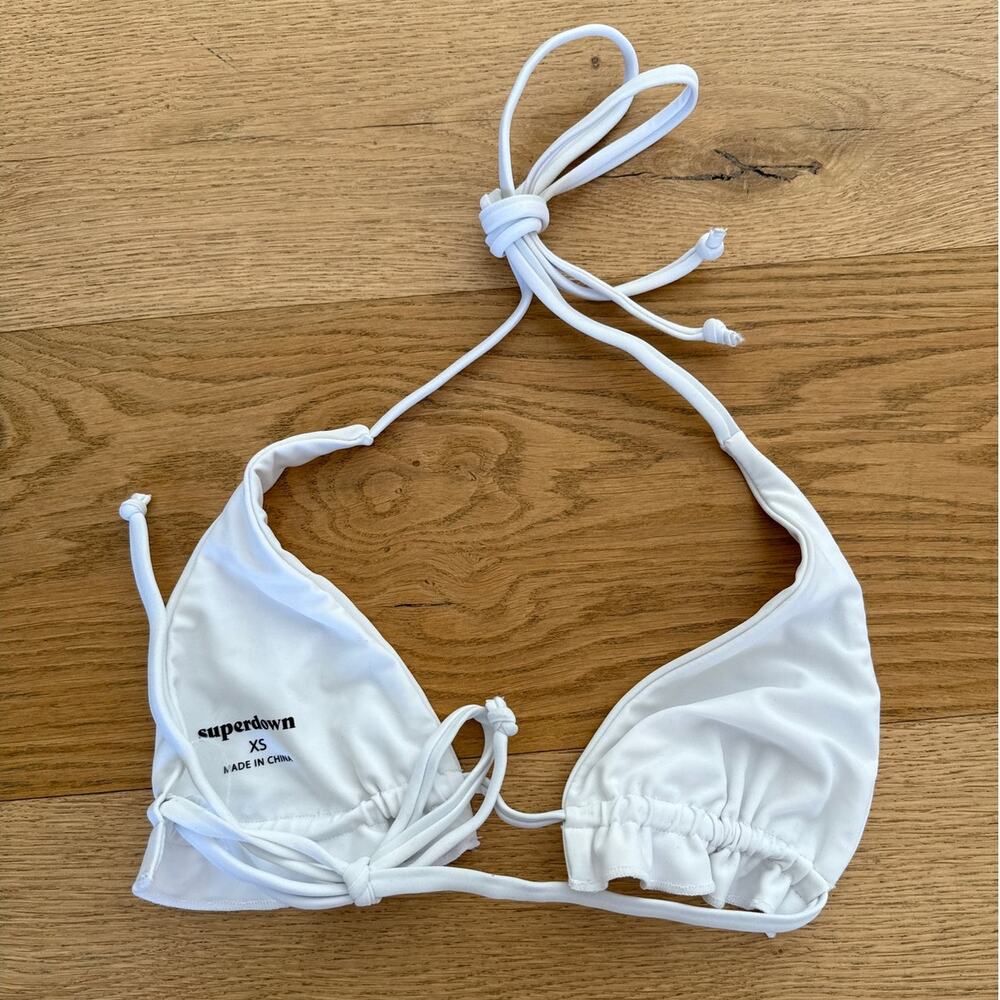 Superdown - Anneke Halter Tie Bikini Top in White - Picture 2 of 3